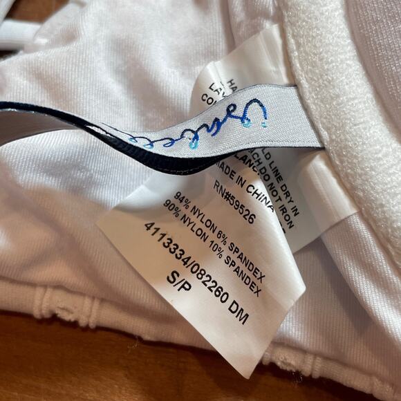 Isabella Rose Meadow U-wire Cutout Lettuce Ruffle bikini top white Small $84 - Picture 7 of 8